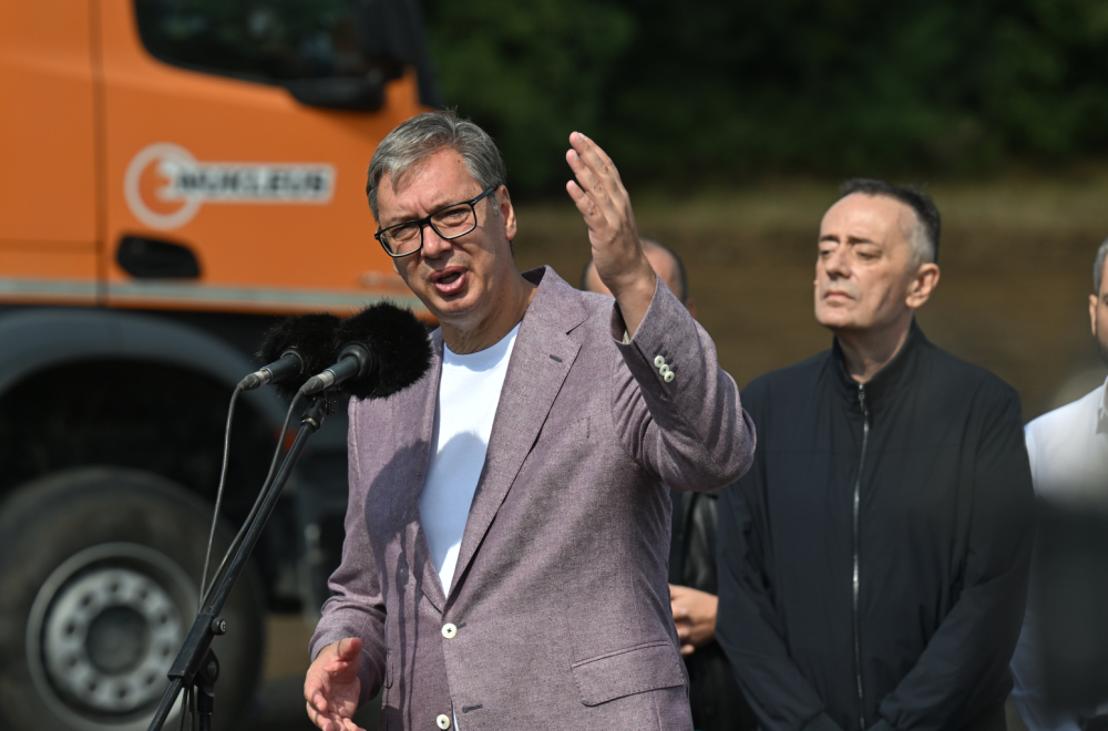 Vučić: Do kraja godine otvorićemo još 60 kilometara auto-puteva i brzih saobraćajnica