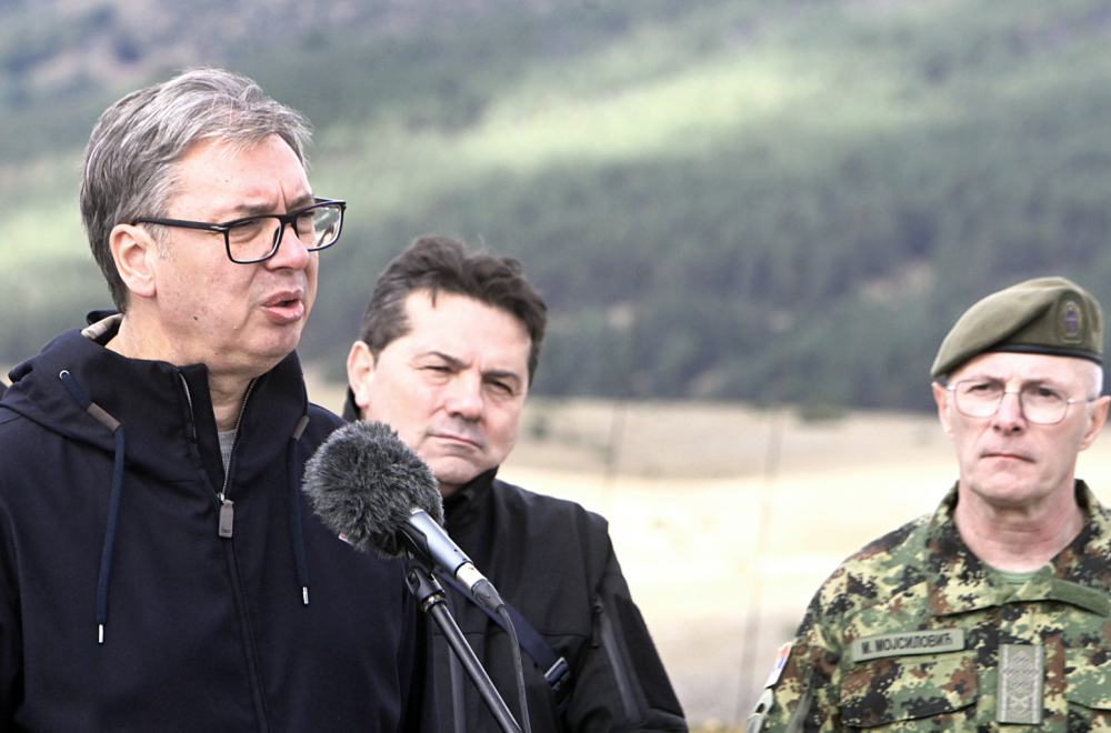 Vučić na poligonu "Pešter" u Sjenici: "Prvi put ste mogli da vidite napade dronovima"; "Uloženo mnogo novca"