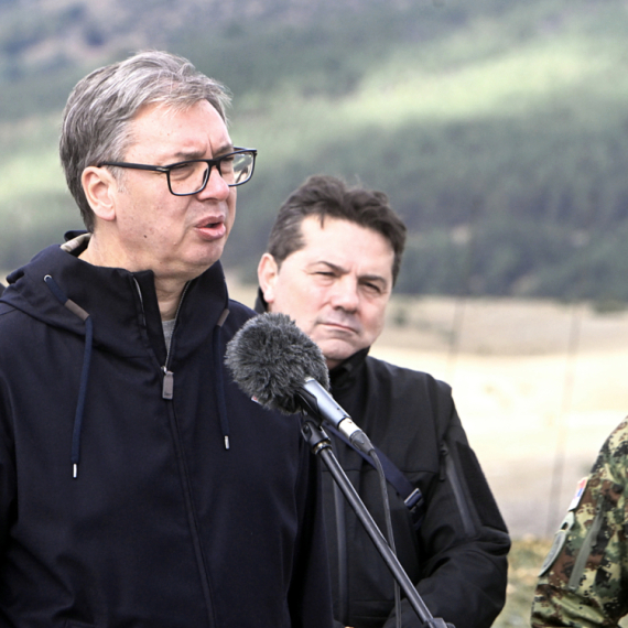 Vučić na poligonu "Pešter" u Sjenici: "Prvi put ste mogli da vidite napade dronovima"; "Uloženo mnogo novca"