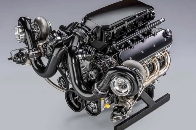 Napravljen novi V8 motor: Razvija do 1.200 KS na "običan" benzin!