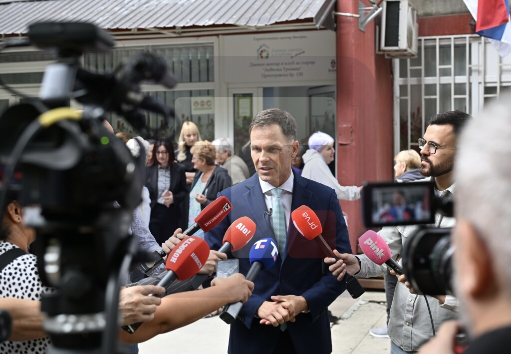 Mali: Snažna podrška države penzionerima; Dva miliona građana dobija pomoć vrednu oko 50 milijardi FOTO