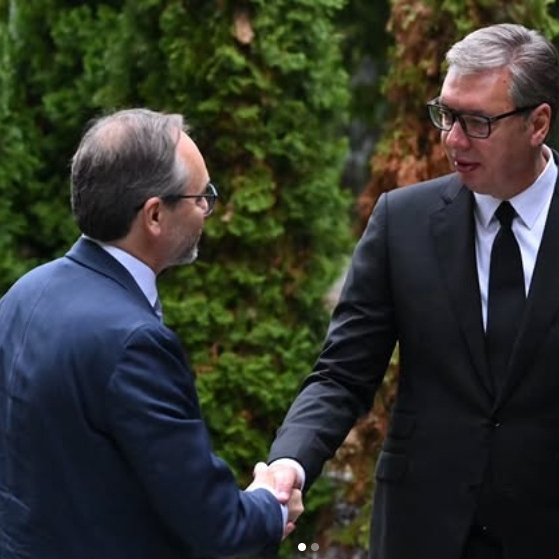 Vučić razgovarao sa Žiofreom; "Nastavljamo dijalog i zajednički rad" FOTO