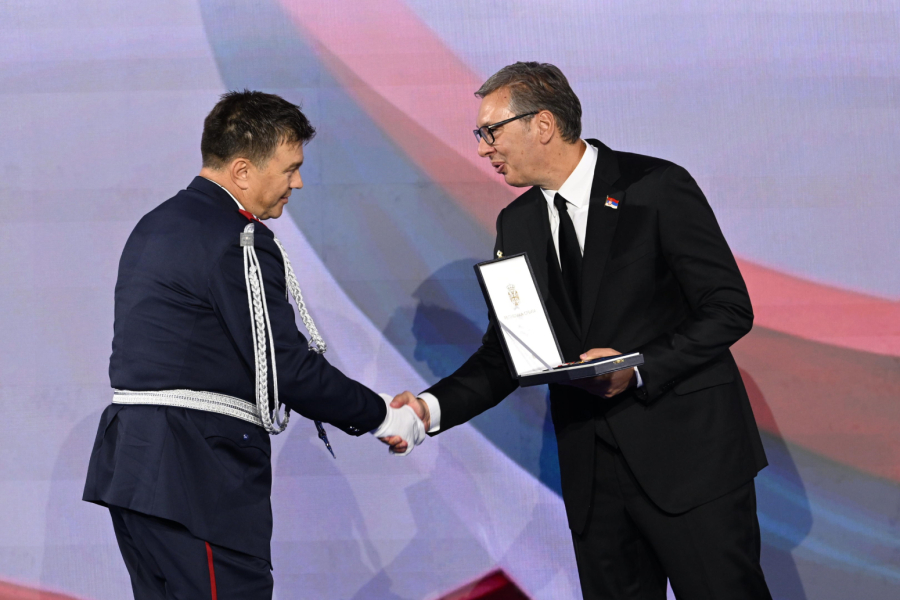 Vučić uručio 55 odlikovanja; Ovo je spisak svih laureata FOTO