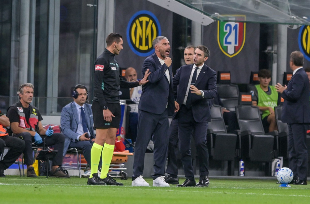 Suspendovan Aleksandar Kolarov – evo šta je sve rekao sudiji VIDEO