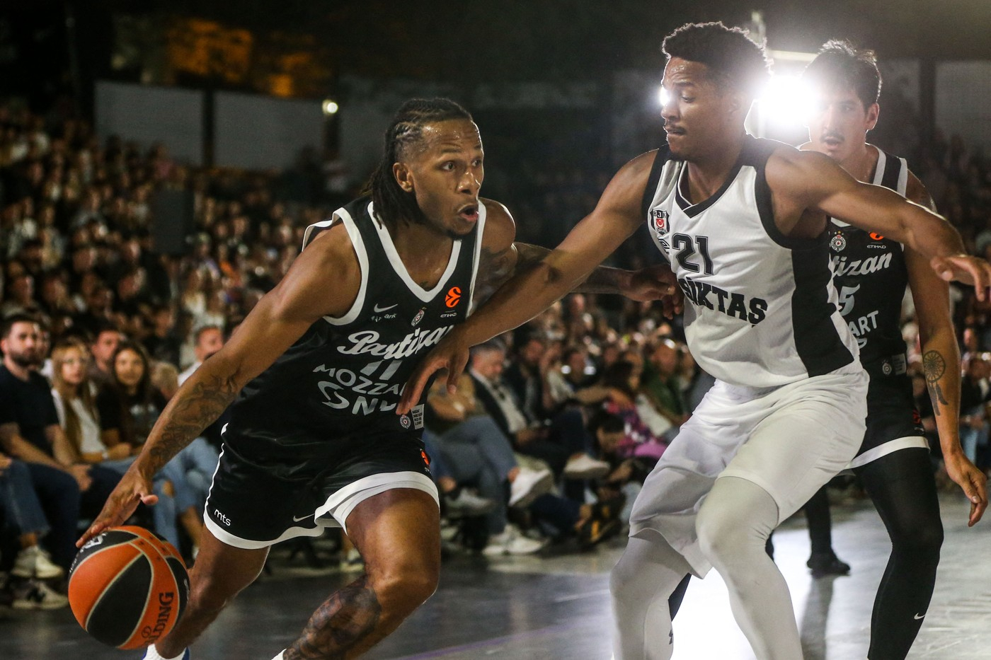 Spektakl Evrolige: Obradović juri 10. titulu, Zvezda bi u prvi plej-of, a Partizan...