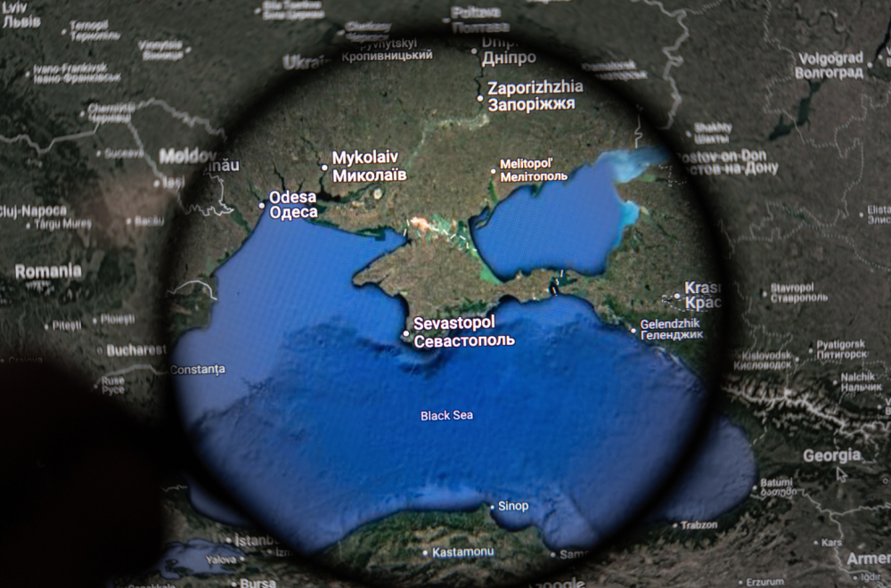 Zagrmeo je: Tzv. Kosovo može, a Krim ne može?