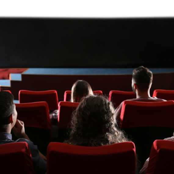 Film Među nama večeras na FEST-u: Priča o dvoje mladih umetnika čija se ljubav raspada