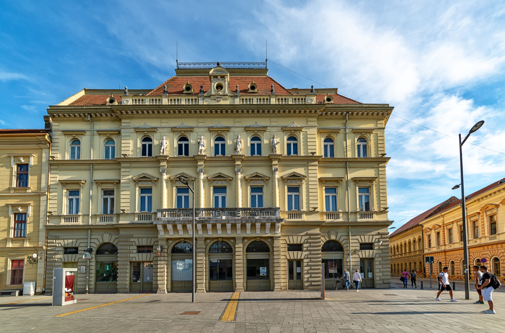 U Bečekereku kao u Beču i Pešti: Redak aparat čuva duh i sliku građanskog Zrenjanina FOTO