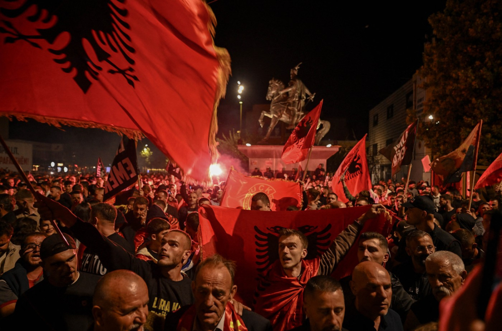 Novi haos u Prištini
