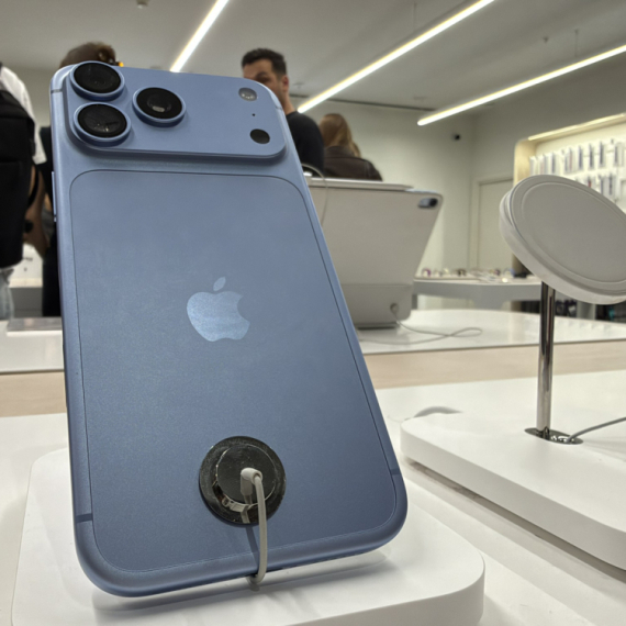 Kupci iPhone 18 Pro modela prijavljuju neobičan problem