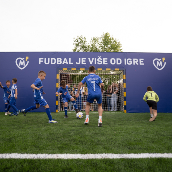 Fudbal je više od igre: Fondacija Mozzart gradi mini-pič terene širom Srbije