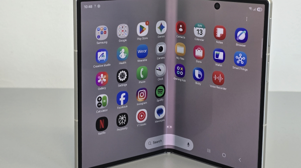 TEST Samsung Galaxy Z Fold8: Konačno sklopivi telefon koji ima smisla