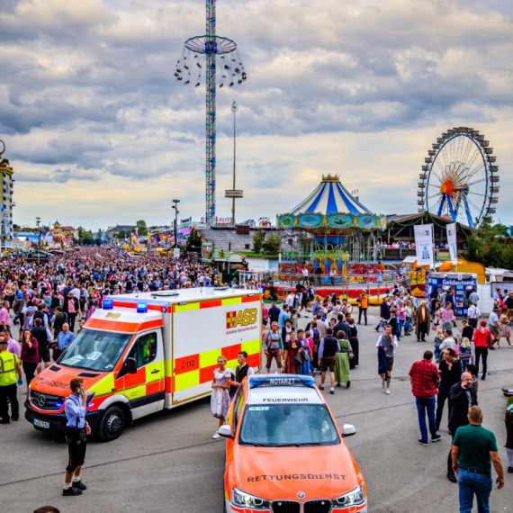 Šta su to Nemci vežbali pred Oktoberfest? Više nije bezazlena zabava, medicinari vežbali za napad VIDEO