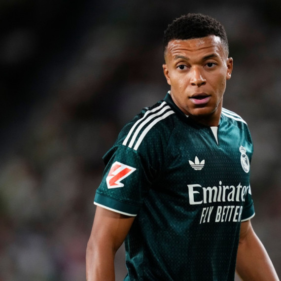 Mbape napravio veliki transfer