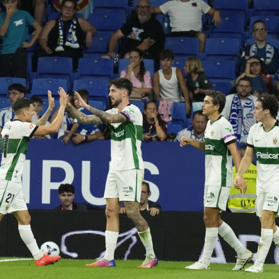 Dmitrovićev kiks i podvig Elčea – gosti dali tri gola sa igračem više!