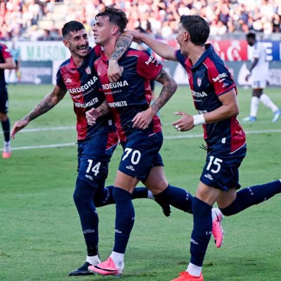 Neverovatni Maldini – treći meč, treći gol, treća pobeda! VIDEO