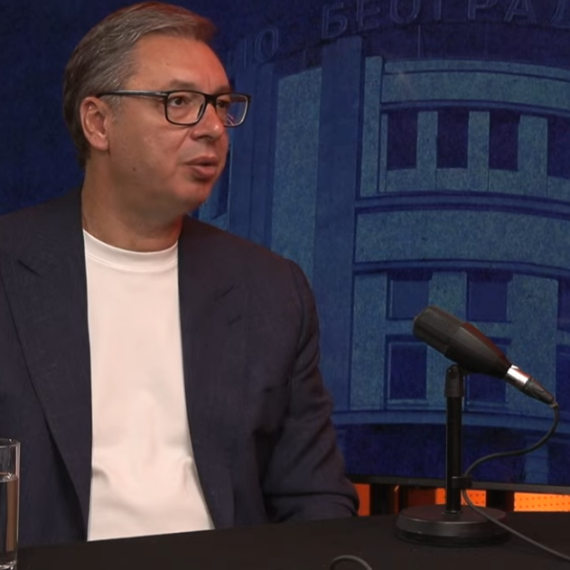 Vučić o NIS-u: "Mi smo uradili sve što je do nas"; "Držimo punu snadbevenost naftnih derivata"