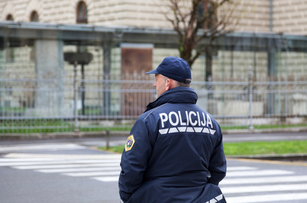 Poljski diplomata teško povređen nakon pada s prozora