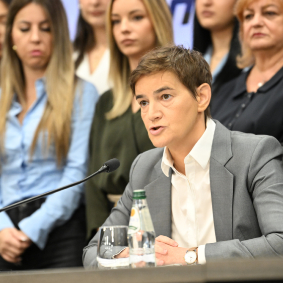 Brnabić odgovorila Milivojeviću: "Nisu žene Srbije ponižavali ni silniji od vas, pa nećete ni vi"