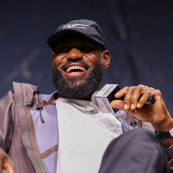 "Lebron je marketinška mašina, ali uništava sve oko sebe"