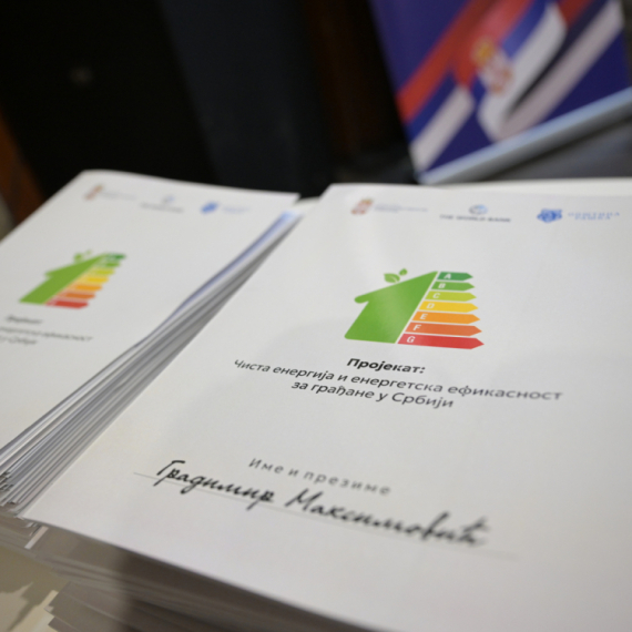 U Raškoj uručena 163 ugovora: Za energetsku sanaciju 43,6 miliona dinara