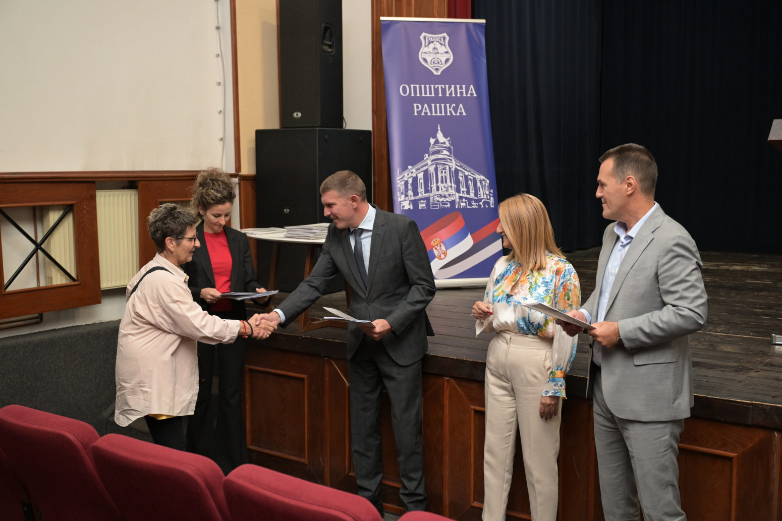 U Raškoj uručena 163 ugovora: Za energetsku sanaciju 43,6 miliona dinara