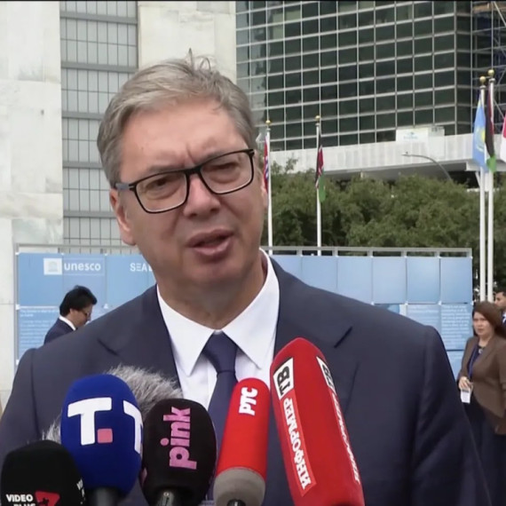 Vučić o monstruoznim pretnjama blokadera: "Oni mrze žene"; "Moja poruka ženama u Srbiji je da ne brinu"