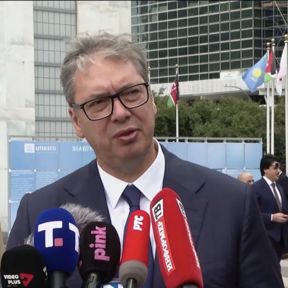Vučić iz Njujorka: "Ko je otvorio Pandorinu kutiju nepoštovanja Povelje UN?"; "Svet je krenuo pogrešnim putem"