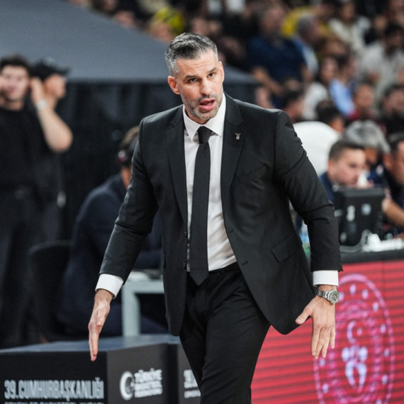 Alimpijević ostao bez Superkupa – Fener došao do prvog trofeja u sezoni