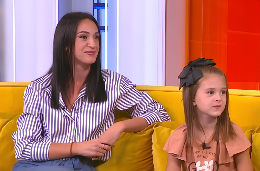 Danima su pešačile kroz šume i kupale se na vodopadima: Mama i ćerka otkrile kako je izgledalo hodočašće VIDEO