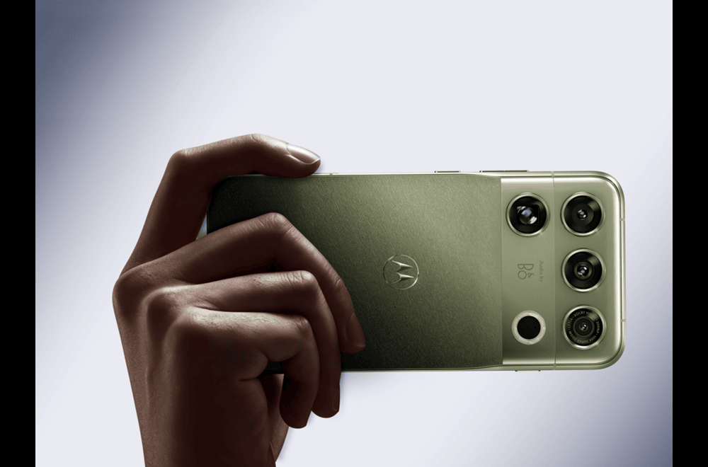 Predstavljena Motorola Signature 27: Unutra je Snapdragon 8 Elite Extreme Gen 6!