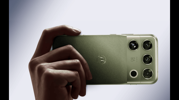 Predstavljena Motorola Signature 27: Unutra je Snapdragon 8 Elite Extreme Gen 6!