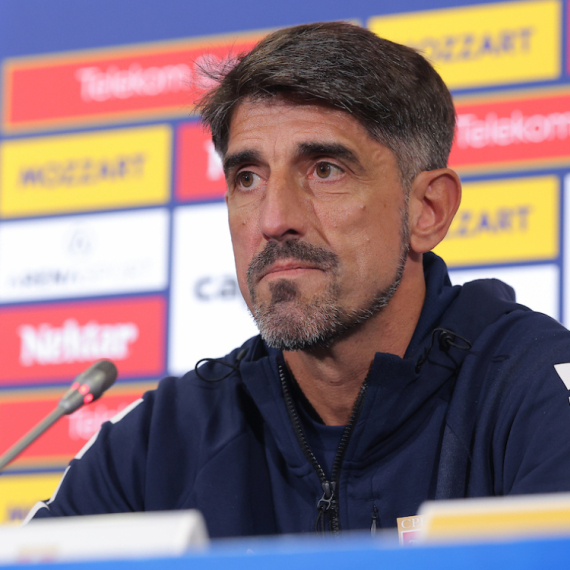 Paunović: "Ljubav ne može da se pokloni – ulazimo u proces obnove"