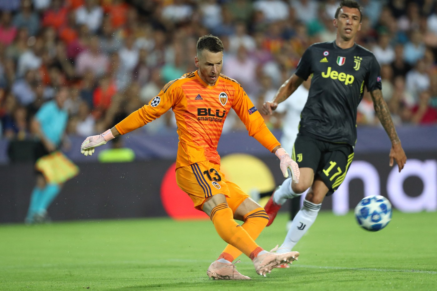 Brazilski golman Neto se vraća u Juventus kao slobodan igrač