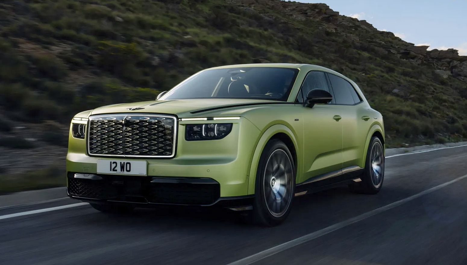Bentley napravio veliki zaokret: Ovo je njegov prvi potpuno električni model FOTO