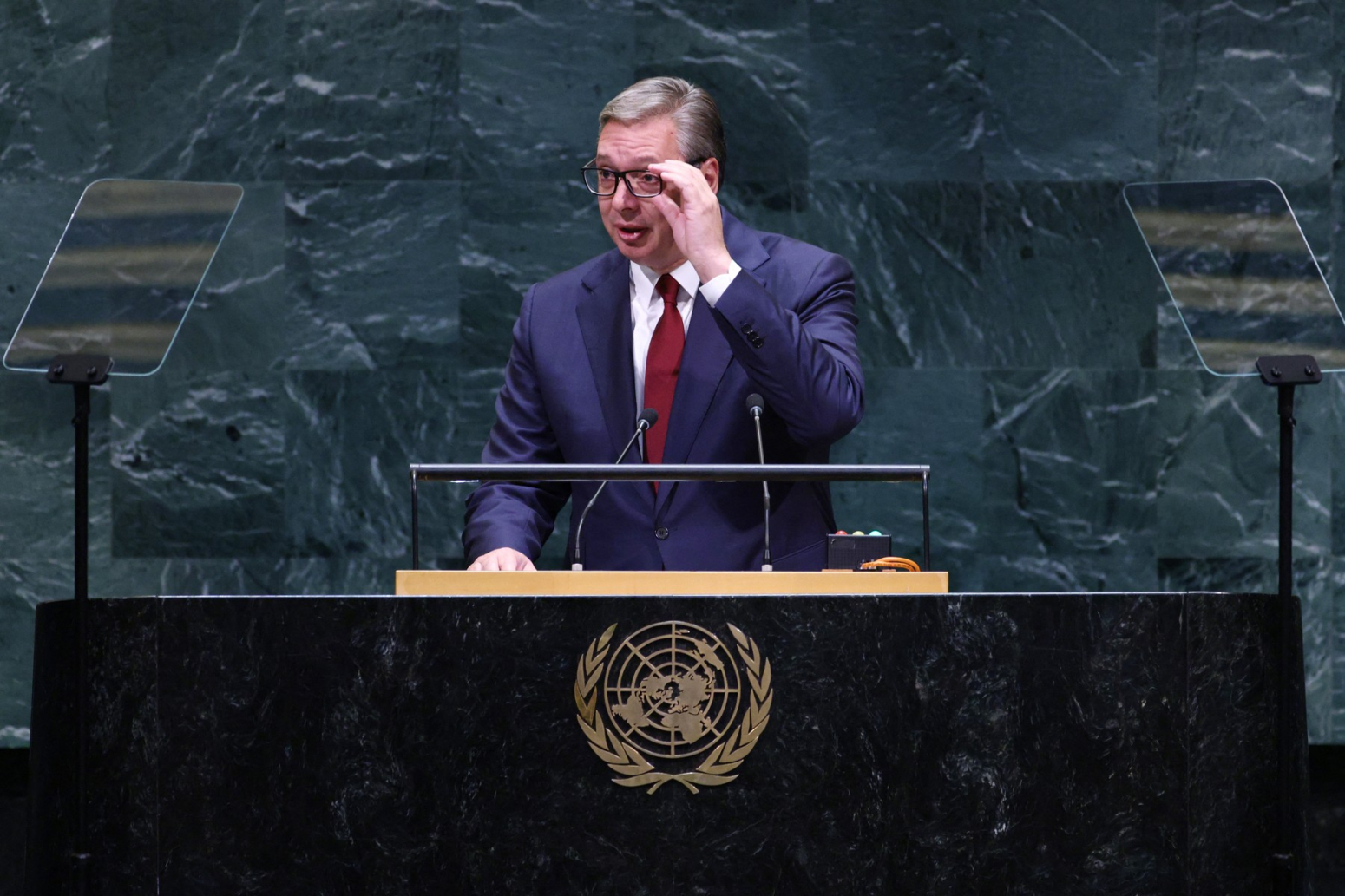 Moćan govor Vučića na GS UN: Gazili su Srbiju, nisu je pobedili. Uzdigla se kao feniks; Građani oduševljeni