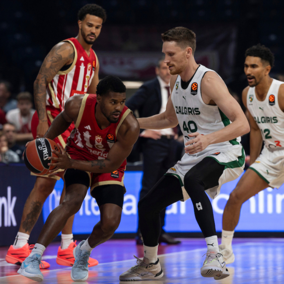 Zvezda se muči – Valančunas već dvocifren u Areni!