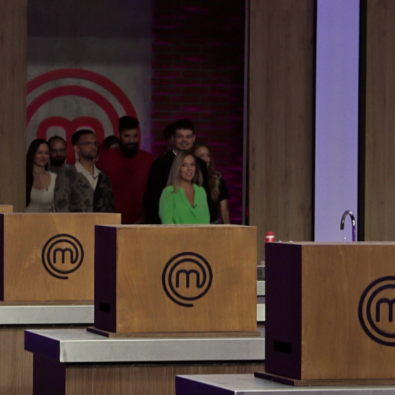 Masterchef Srbija samo na TV Prva: Šta se to krije ispod kutija iznenađenja?
