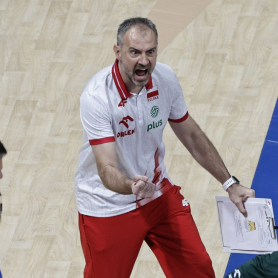 Grbić "osvetio" Srbiju – još korak do zlata!