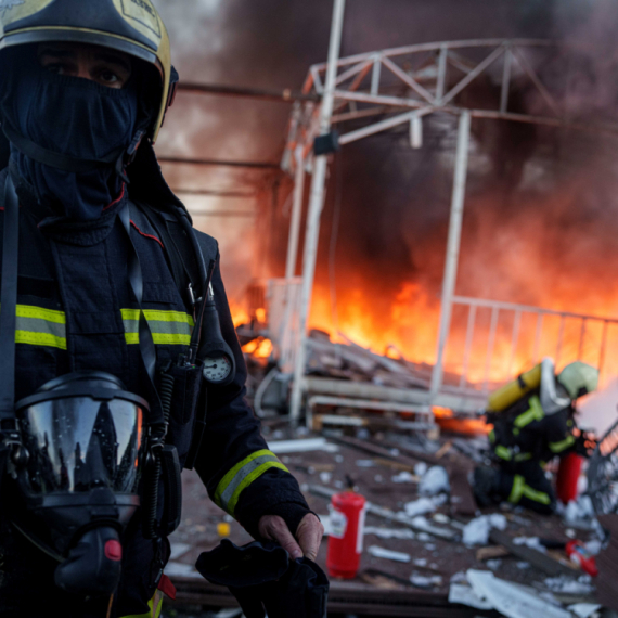 Stravična eksplozija; Nebo je "zapaljeno"; Putin žestoko udario FOTO/VIDEO
