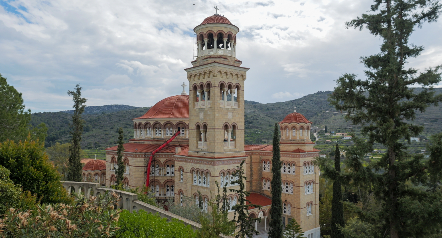 Velika čast za Srbiju: Stižu mošti Svetog Nektarija Eginskog