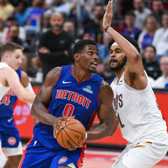 Drama u Detroitu: Šta će biti sa NBA centrom?