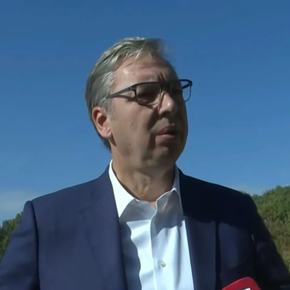 Vučić odgovorio na napade blokadera: "Da me oterate iz naroda ne možete"