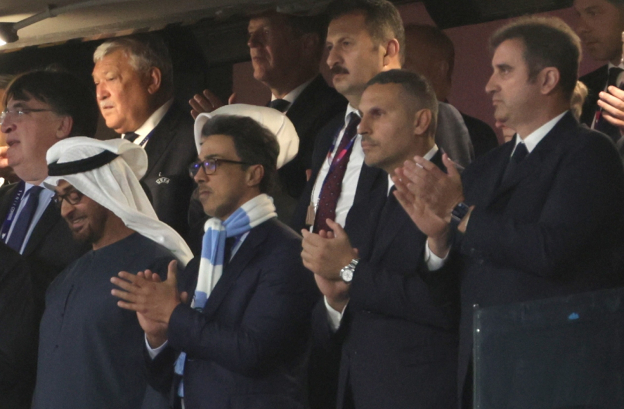Tamna strana plavog meseca