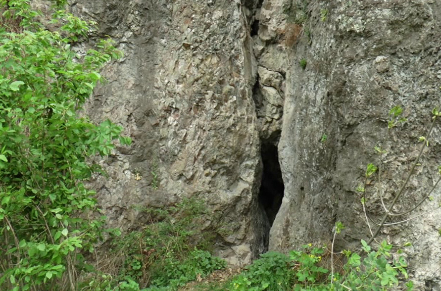 Blago Nemanjića je skriveno u ovoj pećini?; Mnogi su pokušali da ga pronađu FOTO