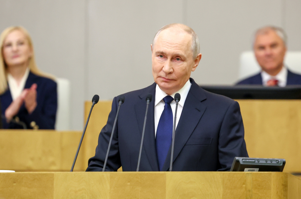 Putin: Rusija, za razliku od nekih, ne ide po svetu da prosi VIDEO
