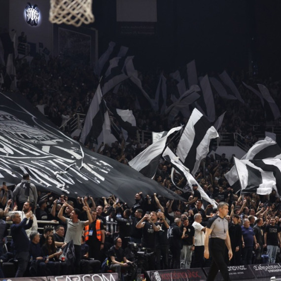 Prekinut meč Evrokupa u Solunu – iz nesvakidašnjeg razloga FOTO