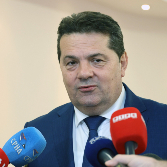 Stevandić punu podršku pružio Vučiću i listi "Ujedinjena Srbija"