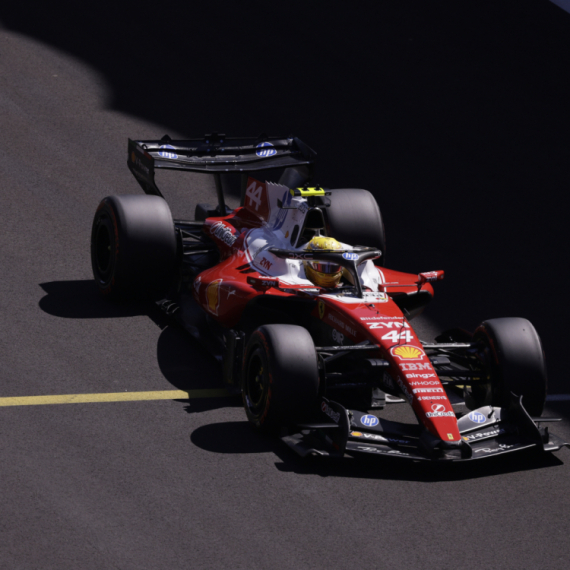 Hamilton podržao važnu odluku Ferarija