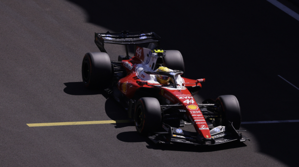 Hamilton podržao važnu odluku Ferarija